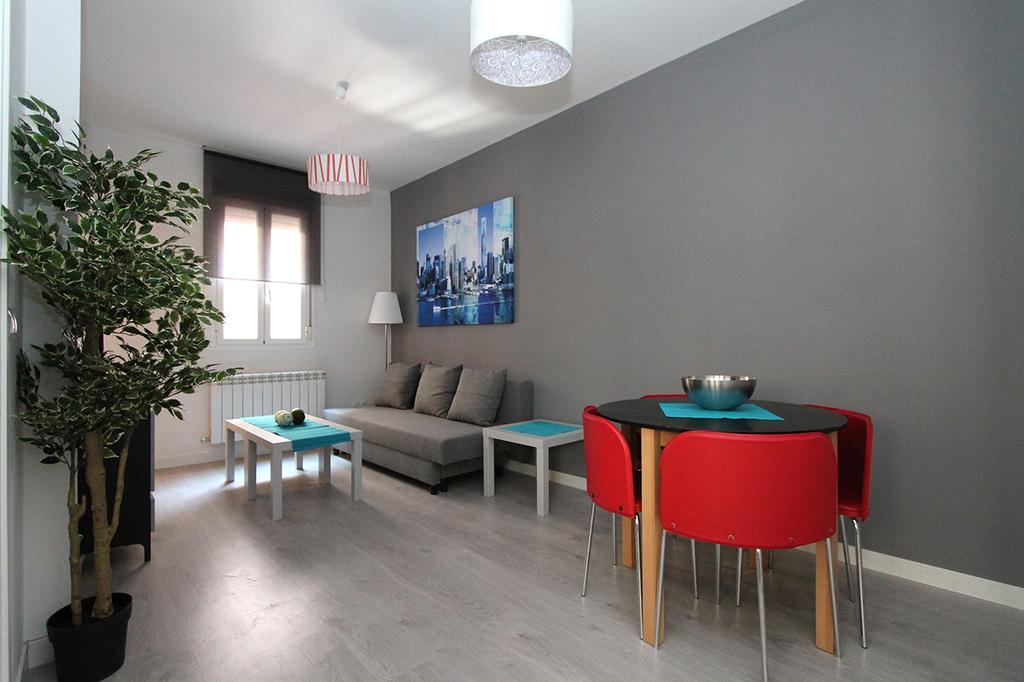 Apartamentos Dali Madrid Cameră foto