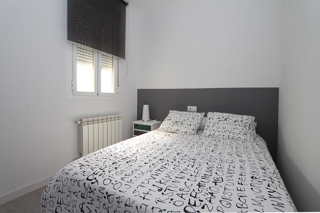 Apartamentos Dali Madrid Cameră foto